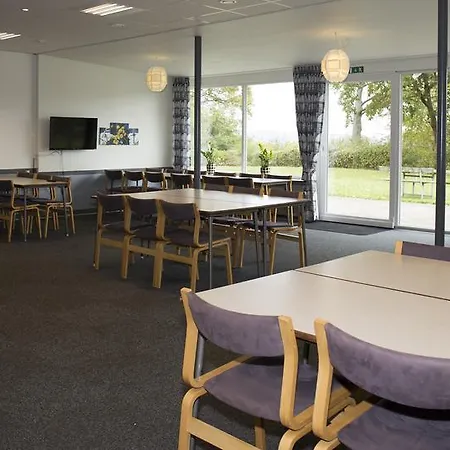 Fjordlyst מלון 2*